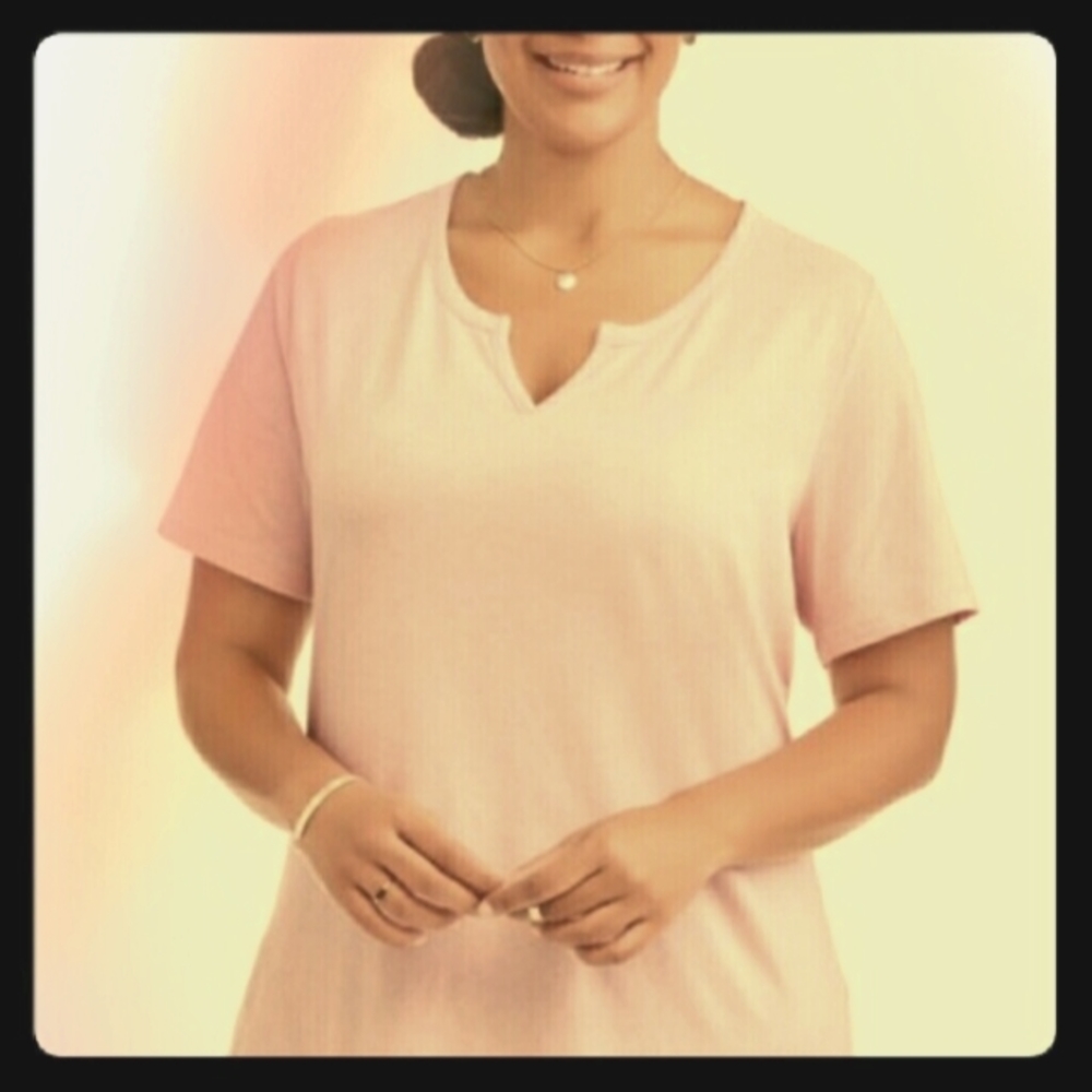 NWT Plus Terra & Sky split neck tee